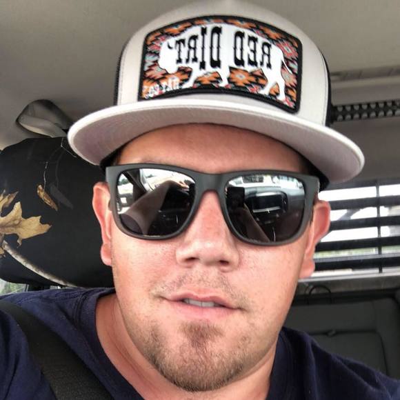 Meet your Posher, Josh - Picture 1 of 1